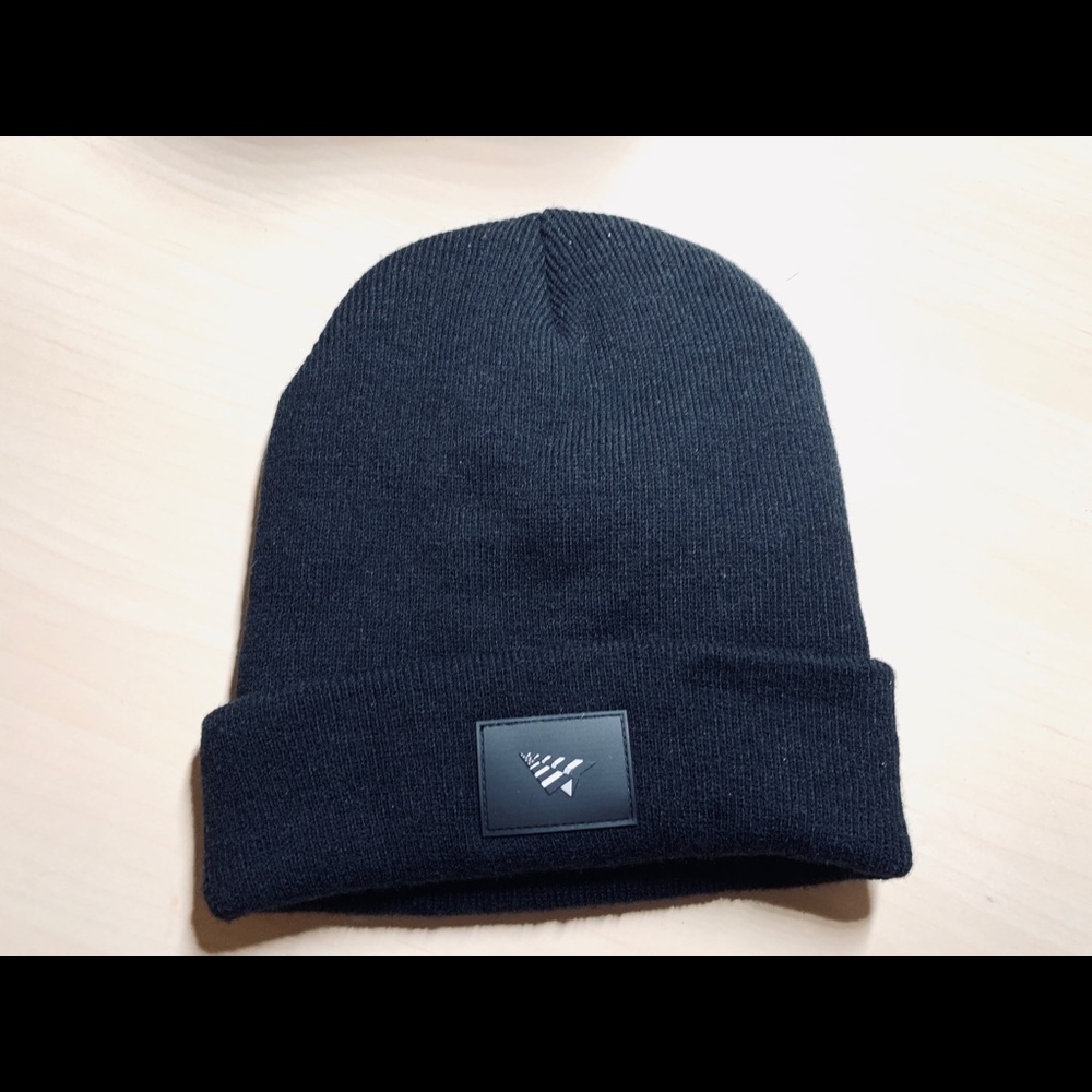 Paper plain beanie